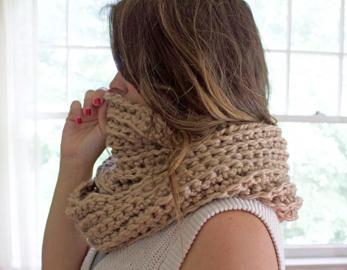 Crochet Pattern // Ribbed Infinity Scarf by Simply Maggie ...